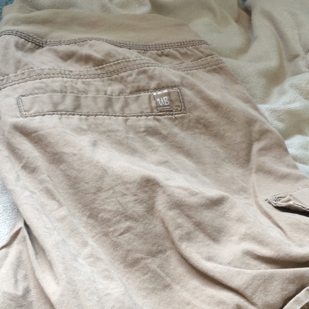 Cargo Shorts - Picture 2 of 4